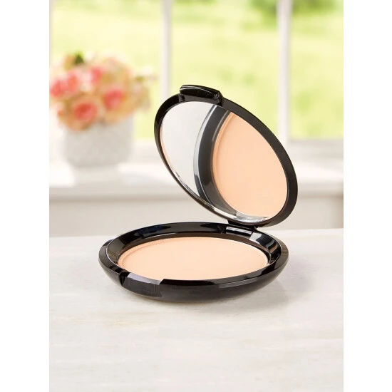Discount β€οΈ Solitair Cake Makeup Tan π - Image 3